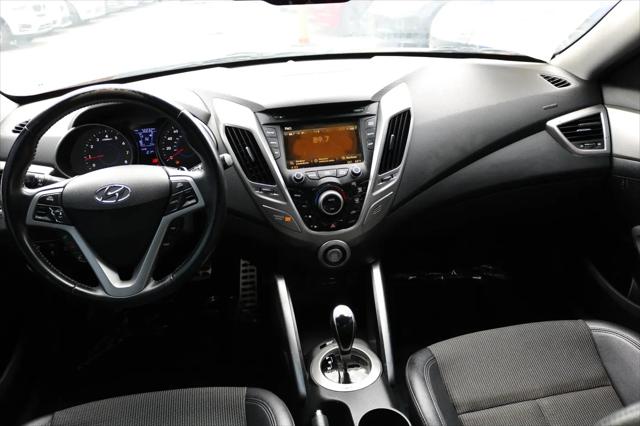 2015 Hyundai Veloster Base