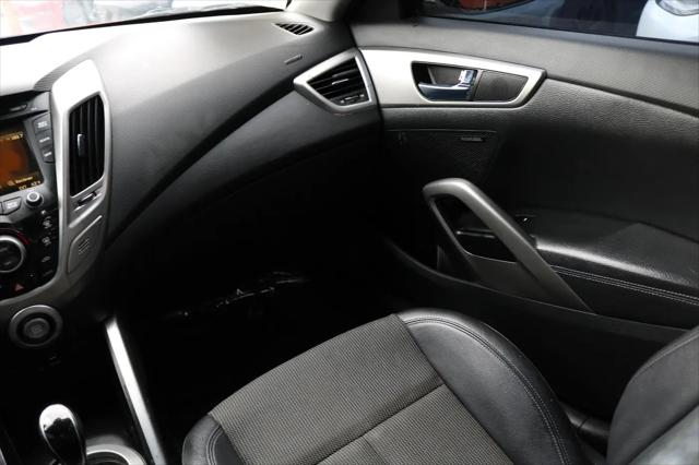 2015 Hyundai Veloster Base