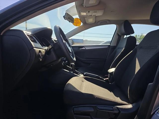2015 Volkswagen Jetta 1.8T SE