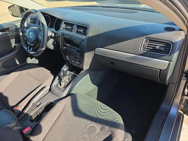 2015 Volkswagen Jetta 1.8T SE