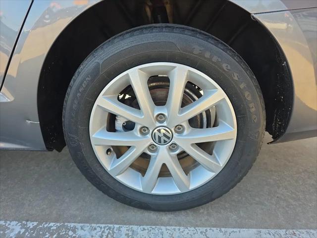 2015 Volkswagen Jetta 1.8T SE