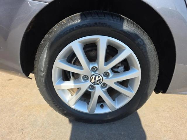 2015 Volkswagen Jetta 1.8T SE
