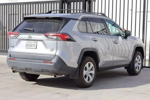 2021 Toyota RAV4 LE