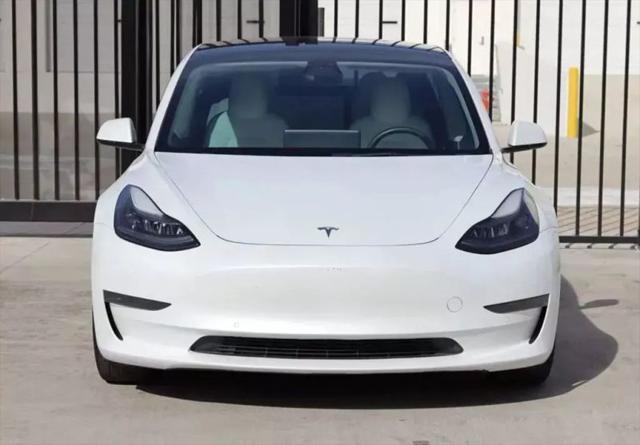2021 Tesla Model 3 Standard Range Plus Rear-Wheel Drive