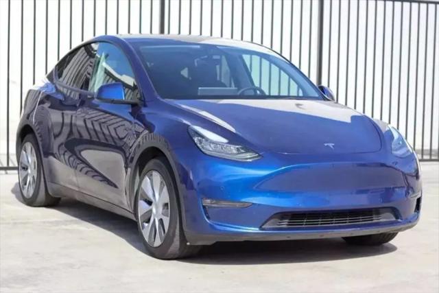 2022 Tesla Model Y Long Range Dual Motor All-Wheel Drive