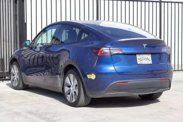 2022 Tesla Model Y Long Range Dual Motor All-Wheel Drive