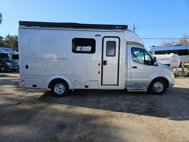 2025 Mercedes-Benz Sprinter 3500XD Chassis Standard Roof 4-Cyl Diesel HO