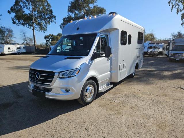 2025 Mercedes-Benz Sprinter 3500XD Chassis Standard Roof 4-Cyl Diesel HO