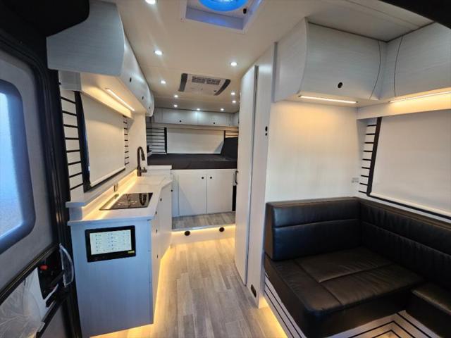 2025 Mercedes-Benz Sprinter 3500XD Chassis Standard Roof 4-Cyl Diesel HO