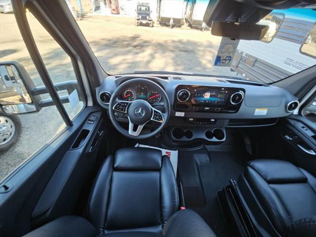 2025 Mercedes-Benz Sprinter 3500XD Chassis Standard Roof 4-Cyl Diesel HO