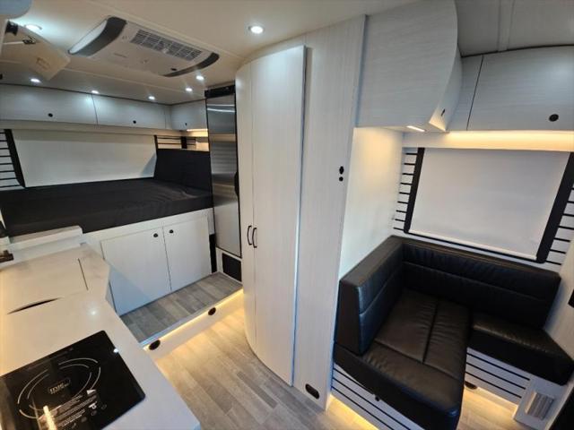 2025 Mercedes-Benz Sprinter 3500XD Chassis Standard Roof 4-Cyl Diesel HO
