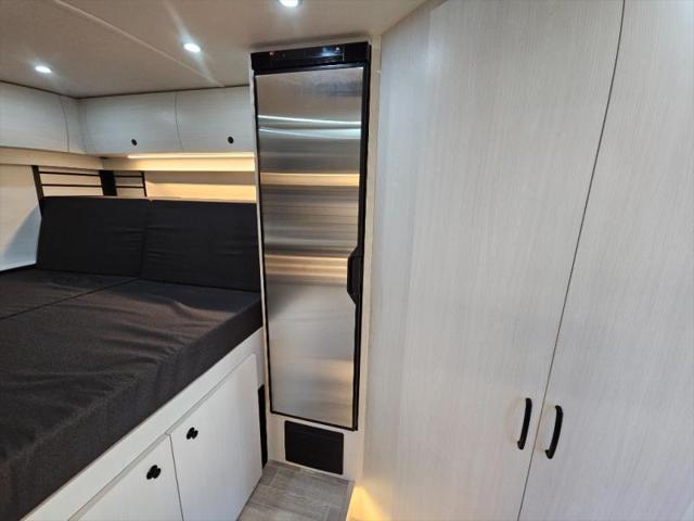 2025 Mercedes-Benz Sprinter 3500XD Chassis Standard Roof 4-Cyl Diesel HO