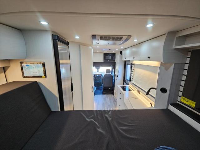 2025 Mercedes-Benz Sprinter 3500XD Chassis Standard Roof 4-Cyl Diesel HO
