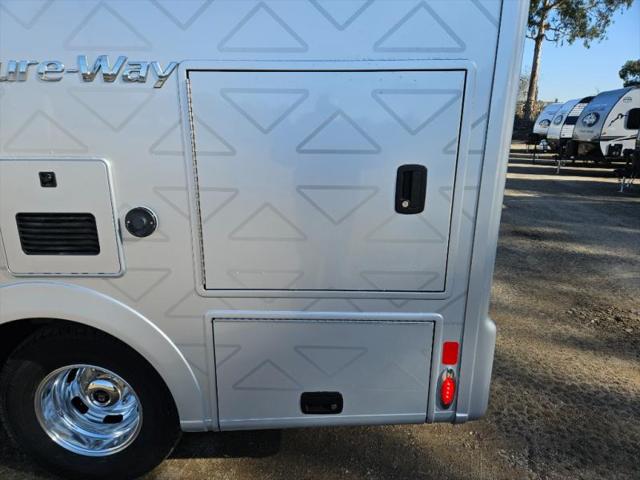 2025 Mercedes-Benz Sprinter 3500XD Chassis Standard Roof 4-Cyl Diesel HO
