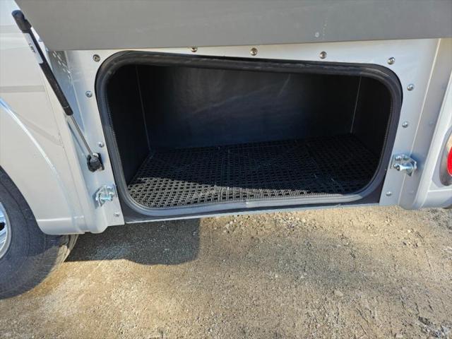 2025 Mercedes-Benz Sprinter 3500XD Chassis Standard Roof 4-Cyl Diesel HO