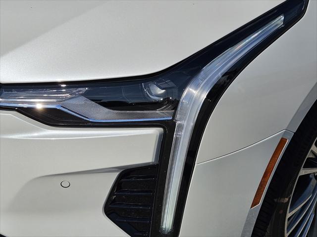 2025 Cadillac CT4 Premium Luxury