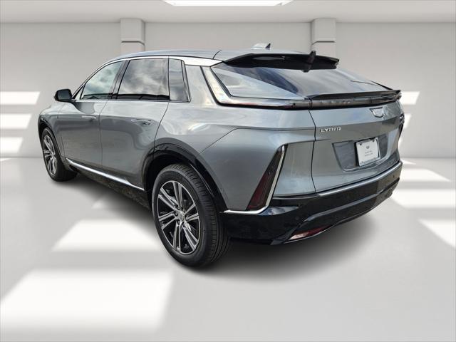 2025 Cadillac iQ Luxury w/1SC