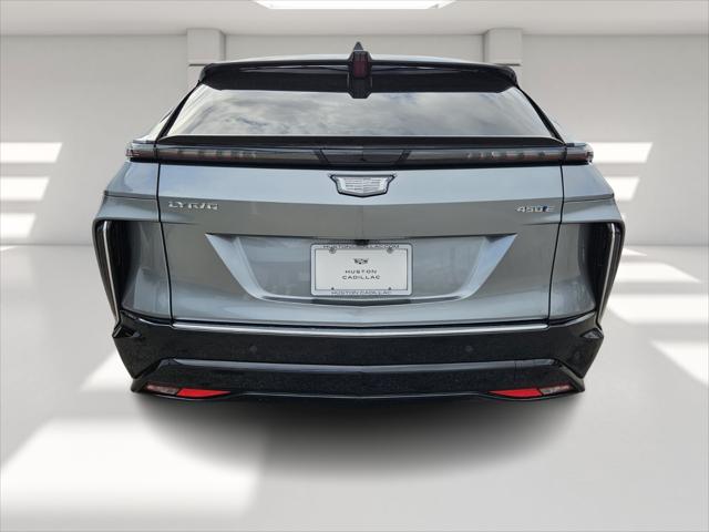 2025 Cadillac iQ Luxury w/1SC