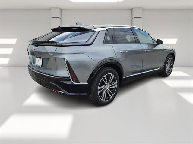 2025 Cadillac iQ Luxury w/1SC