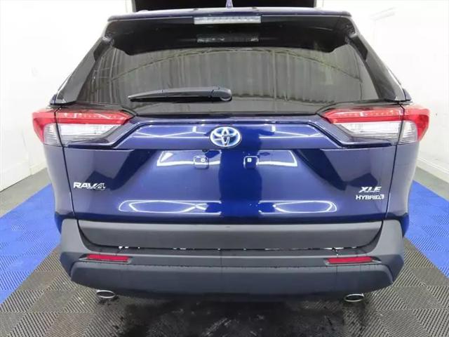 2021 Toyota RAV4 Hybrid XLE