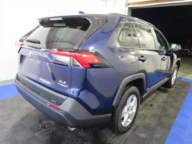 2021 Toyota RAV4 Hybrid XLE