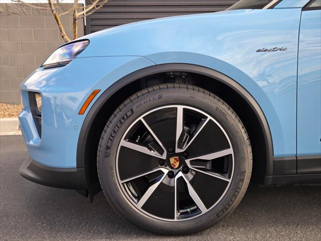 2025 Porsche Macan Electric Unknown