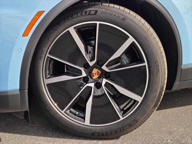 2025 Porsche Macan Electric Unknown