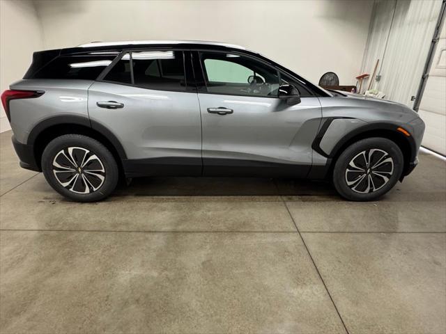2025 Chevrolet V Blazer eAWD LT