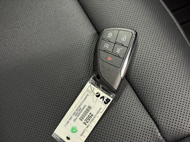 2025 Chevrolet V Blazer eAWD LT