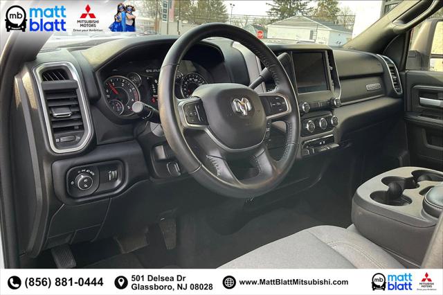 2024 Ram 3500 Big Horn Crew Cab 4x4 8' Box