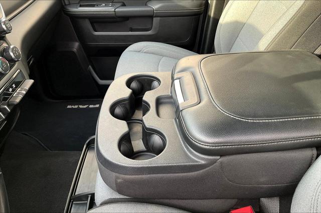 2024 Ram 3500 Big Horn Crew Cab 4x4 8' Box