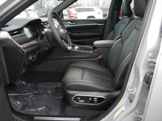 2025 Jeep Grand Cherokee L Overland 4x4
