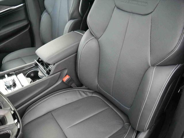 2025 Jeep Grand Cherokee L Overland 4x4