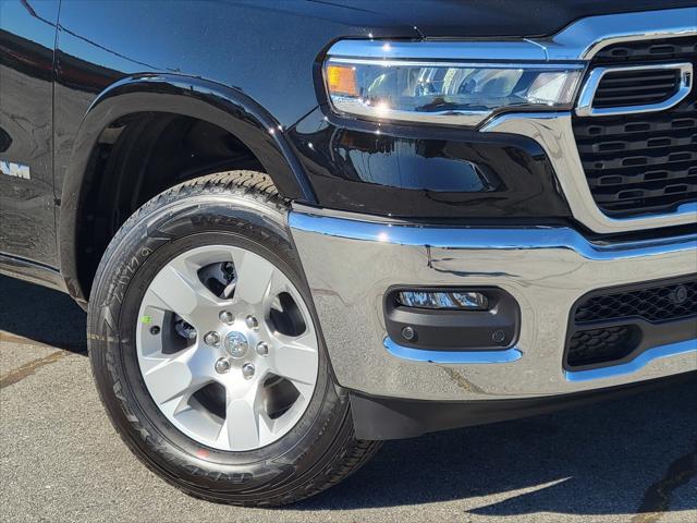 2025 RAM Ram 1500 RAM 1500 BIG HORN CREW CAB 4X4 64 BOX