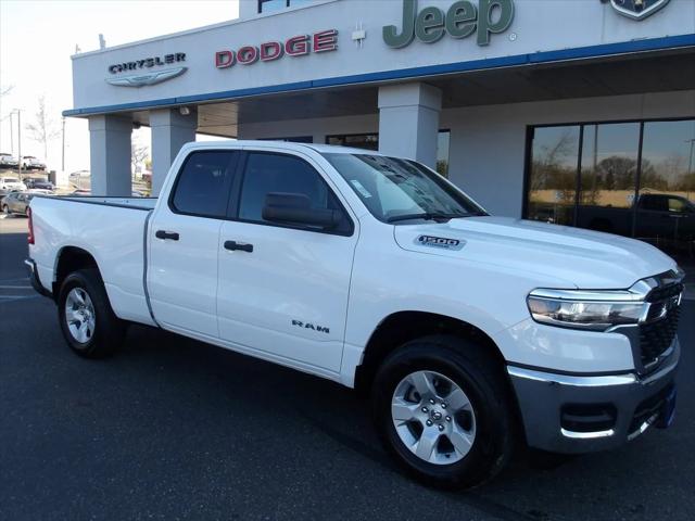 2025 RAM Ram 1500 RAM 1500 TRADESMAN QUAD CAB 4X4 64 BOX