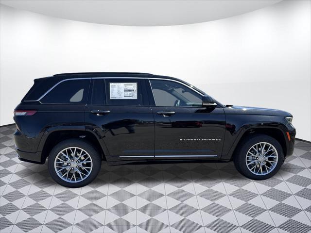 2025 Jeep Grand Cherokee GRAND CHEROKEE SUMMIT 4X4