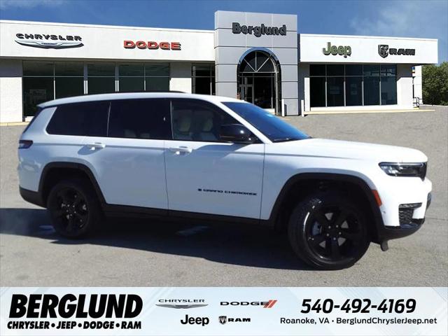 2025 Jeep Grand Cherokee GRAND CHEROKEE L LIMITED 4X4