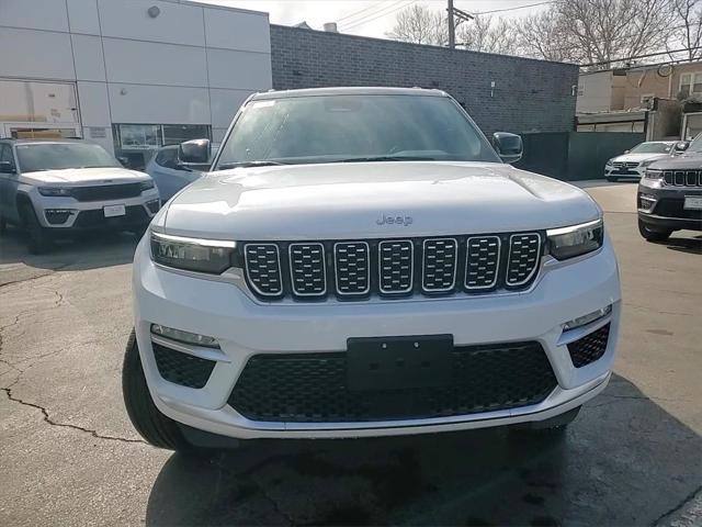 2025 Jeep Grand Cherokee GRAND CHEROKEE SUMMIT 4X4