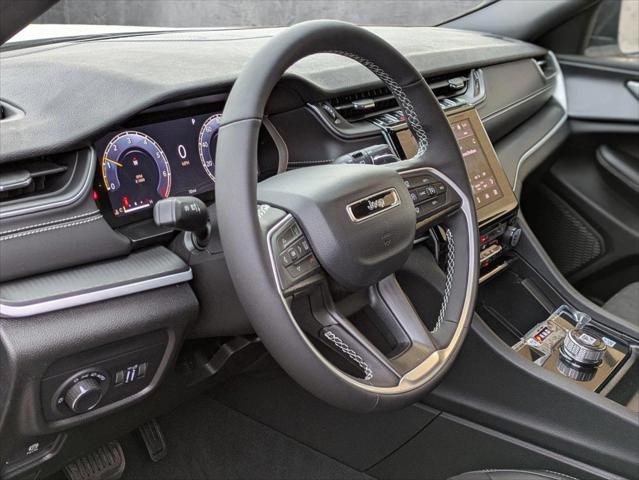 2025 Jeep Grand Cherokee GRAND CHEROKEE ALTITUDE 4X4 2025 Jeep Grand Cherokee GRAND CHEROKEE ALTITUDE 4X4