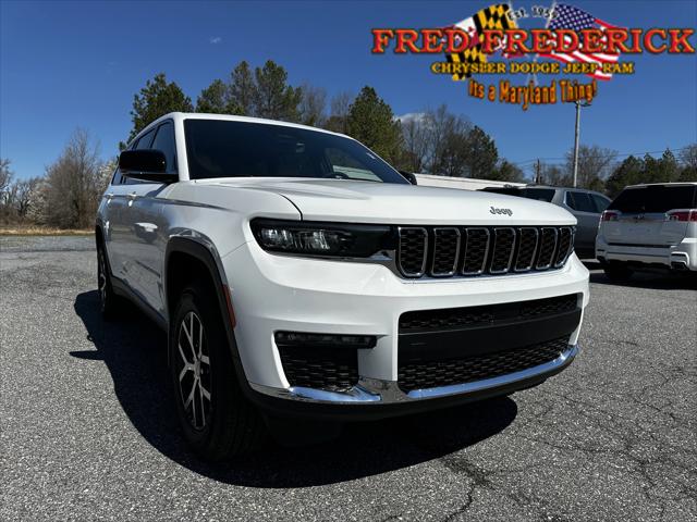2025 Jeep Grand Cherokee GRAND CHEROKEE L LIMITED 4X4