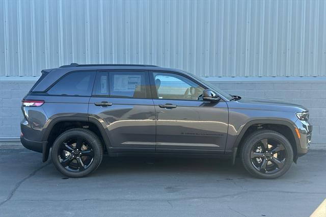 2025 Jeep Grand Cherokee GRAND CHEROKEE ALTITUDE X 4X4