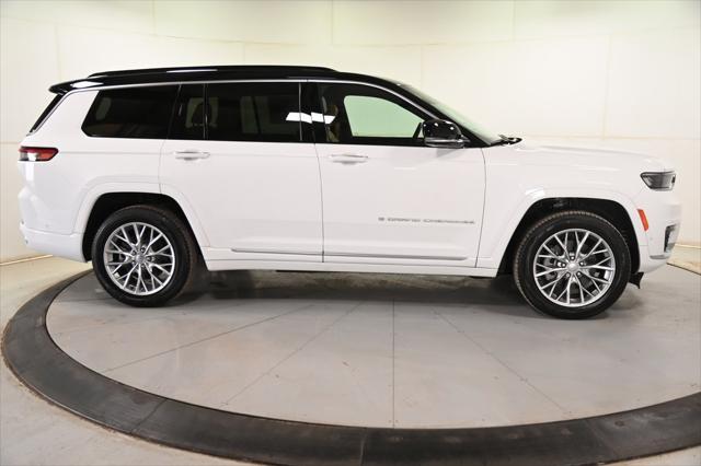 2025 Jeep Grand Cherokee GRAND CHEROKEE L SUMMIT 4X4