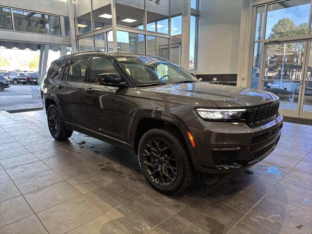 2025 Jeep Grand Cherokee GRAND CHEROKEE L SUMMIT RESERVE 4X4
