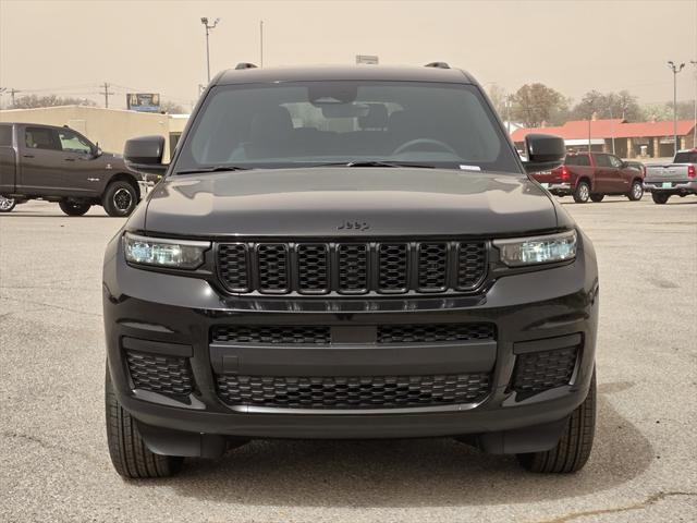 2025 Jeep Grand Cherokee GRAND CHEROKEE L ALTITUDE 4X2
