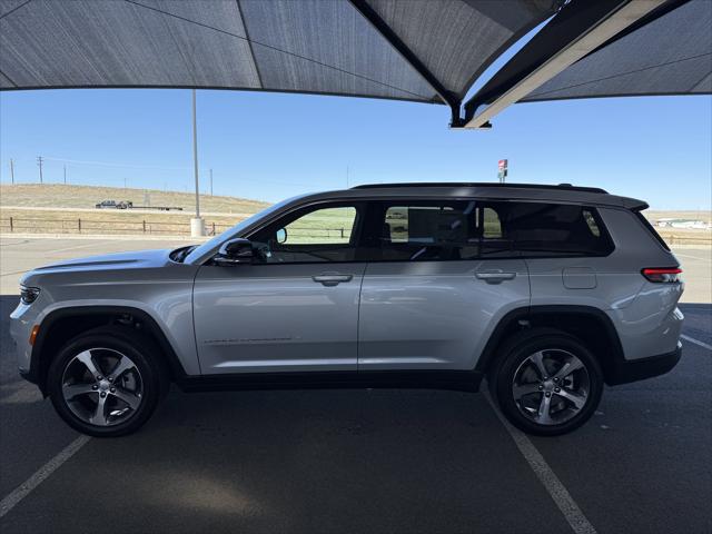 2025 Jeep Grand Cherokee GRAND CHEROKEE L LIMITED 4X4