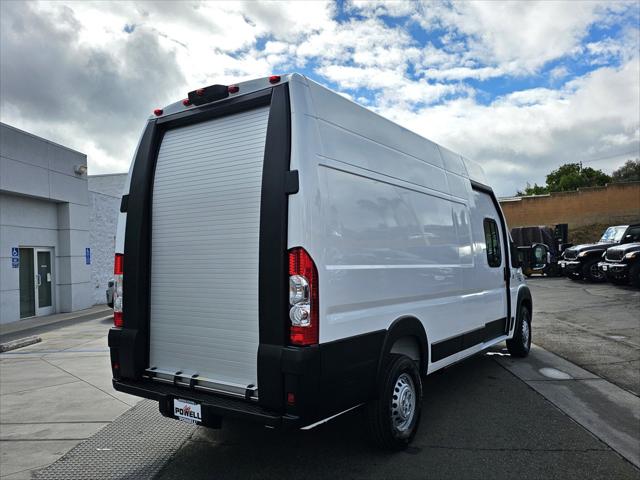 2025 Ram ProMaster Step Van Super High Roof 159" WB EXT