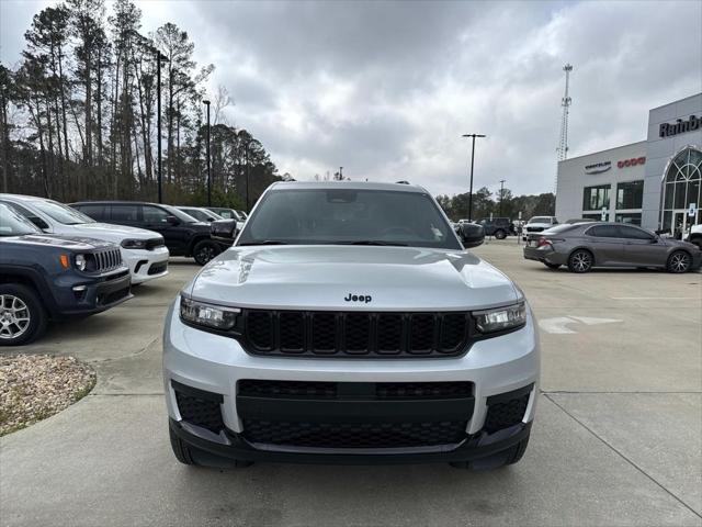 2025 Jeep Grand Cherokee GRAND CHEROKEE L ALTITUDE X 4X2