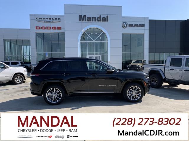 2025 Jeep Grand Cherokee GRAND CHEROKEE SUMMIT 4X4