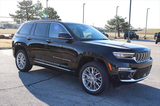 2025 Jeep Grand Cherokee GRAND CHEROKEE SUMMIT 4X4