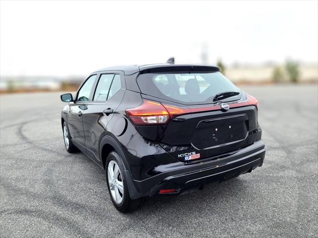 2024 Nissan Kicks S Xtronic CVT